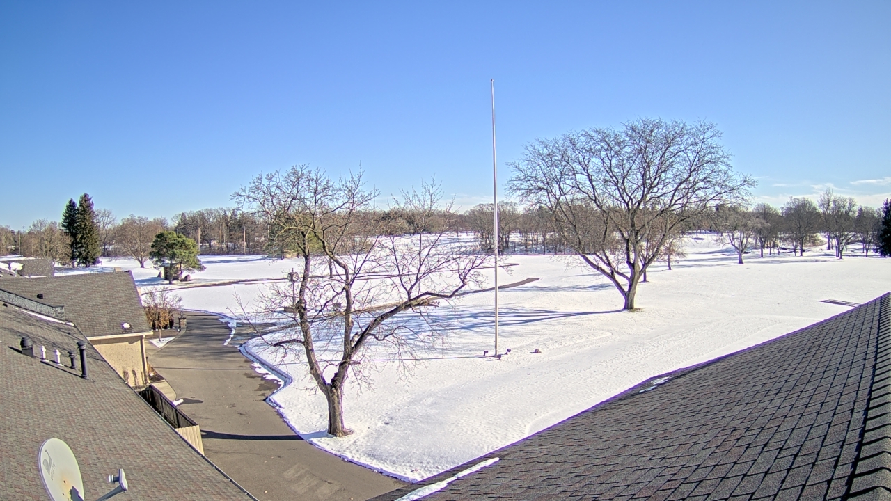 Thumbnail for current weather camera view from Highland Meadows Golf Club in Sylvania, Ohio