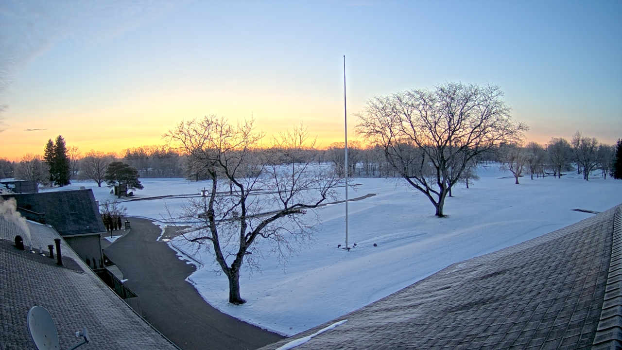 Thumbnail for current weather camera view from Highland Meadows Golf Club in Sylvania, Ohio