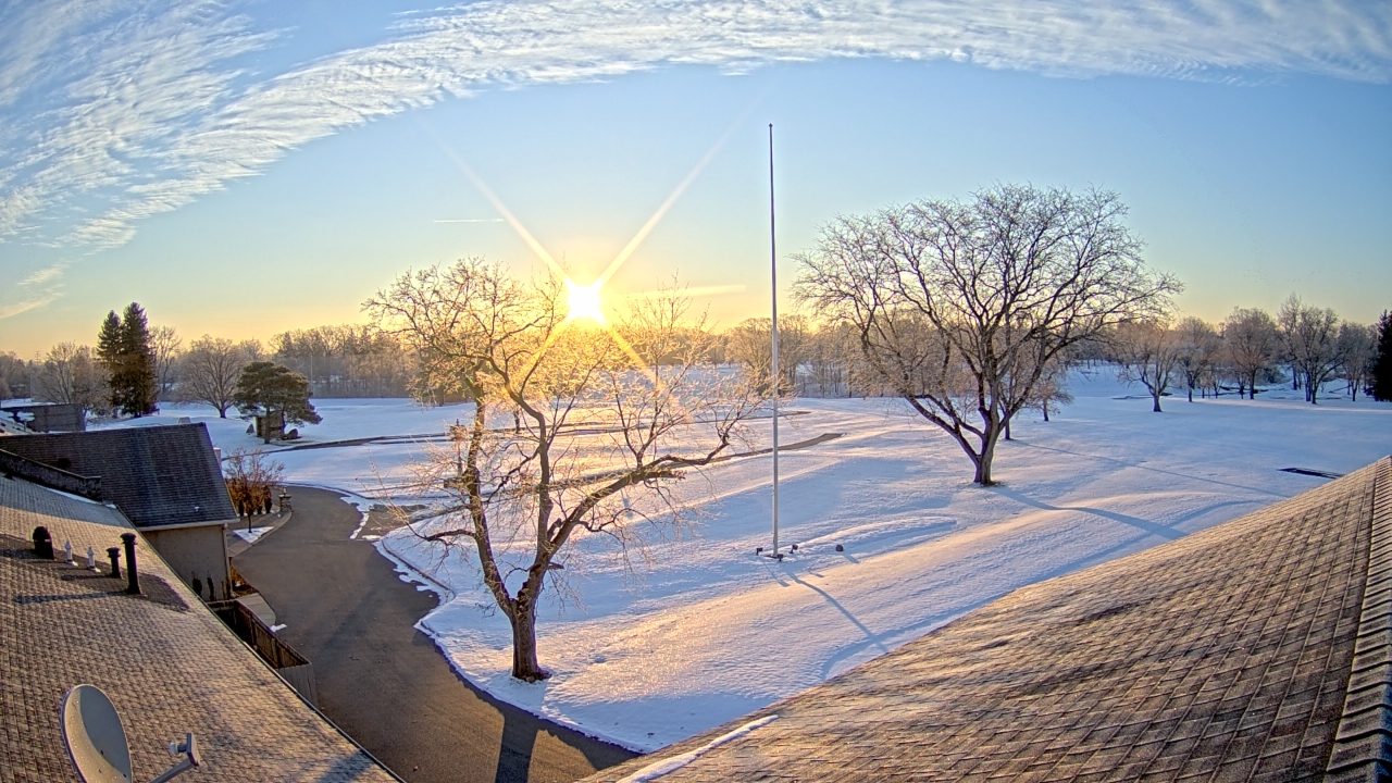 Thumbnail for current weather camera view from Highland Meadows Golf Club in Sylvania, Ohio