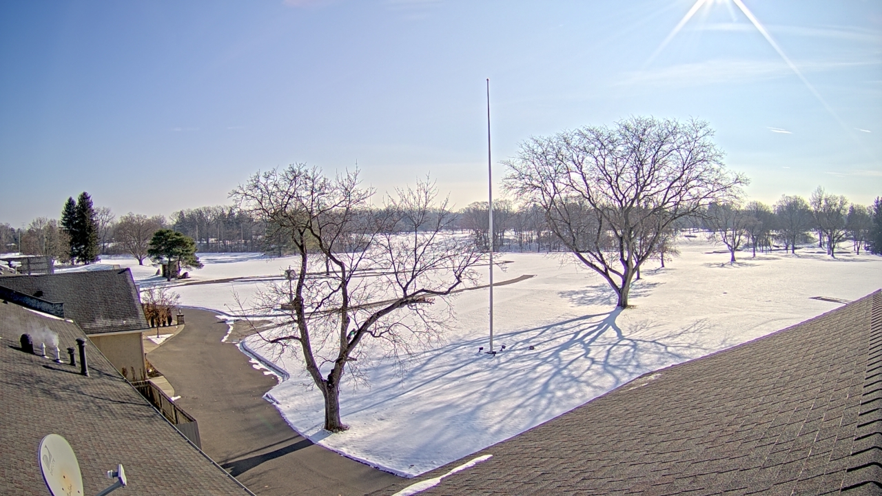 Thumbnail for current weather camera view from Highland Meadows Golf Club in Sylvania, Ohio