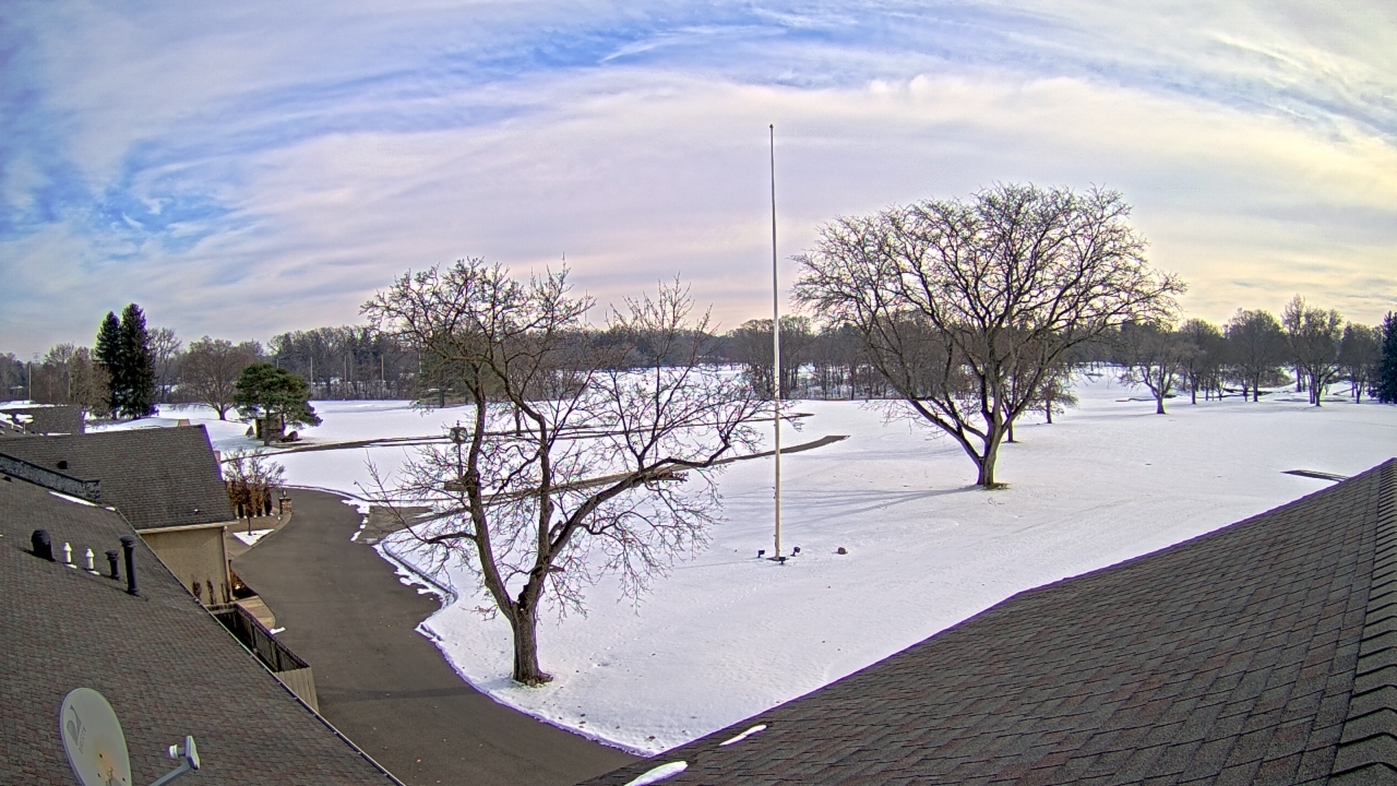 Thumbnail for current weather camera view from Highland Meadows Golf Club in Sylvania, Ohio