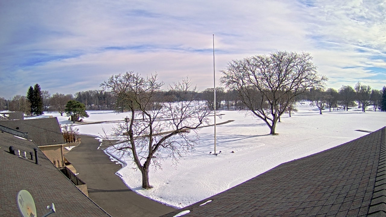 Thumbnail for current weather camera view from Highland Meadows Golf Club in Sylvania, Ohio