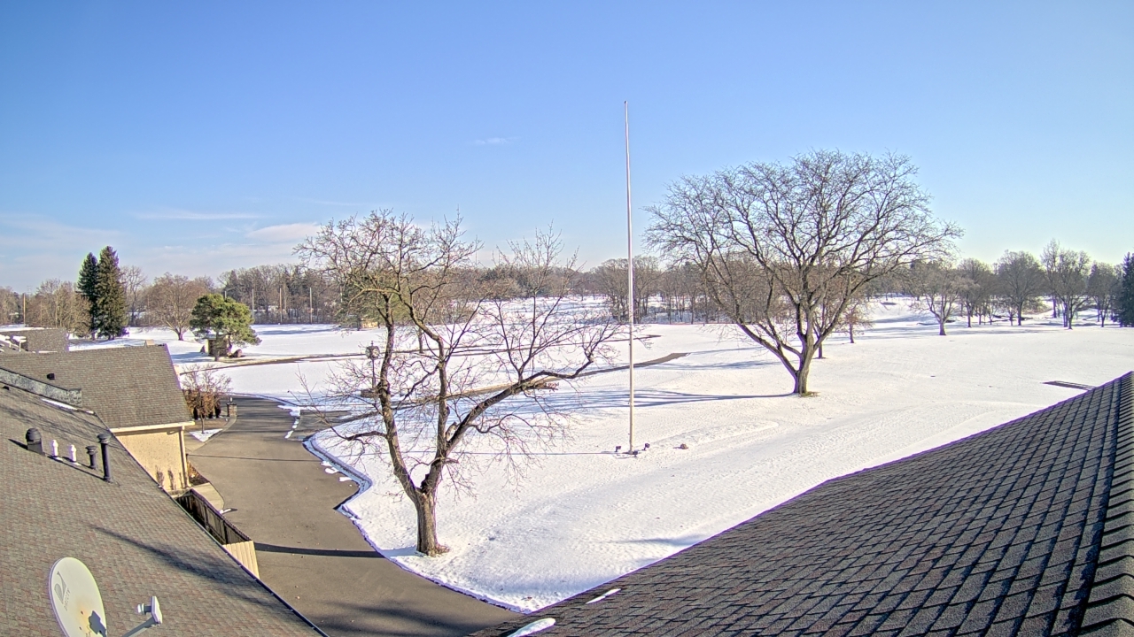 Thumbnail for current weather camera view from Highland Meadows Golf Club in Sylvania, Ohio