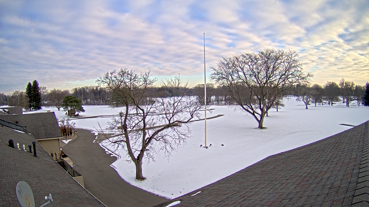 Thumbnail for current weather camera view from Highland Meadows Golf Club in Sylvania, Ohio