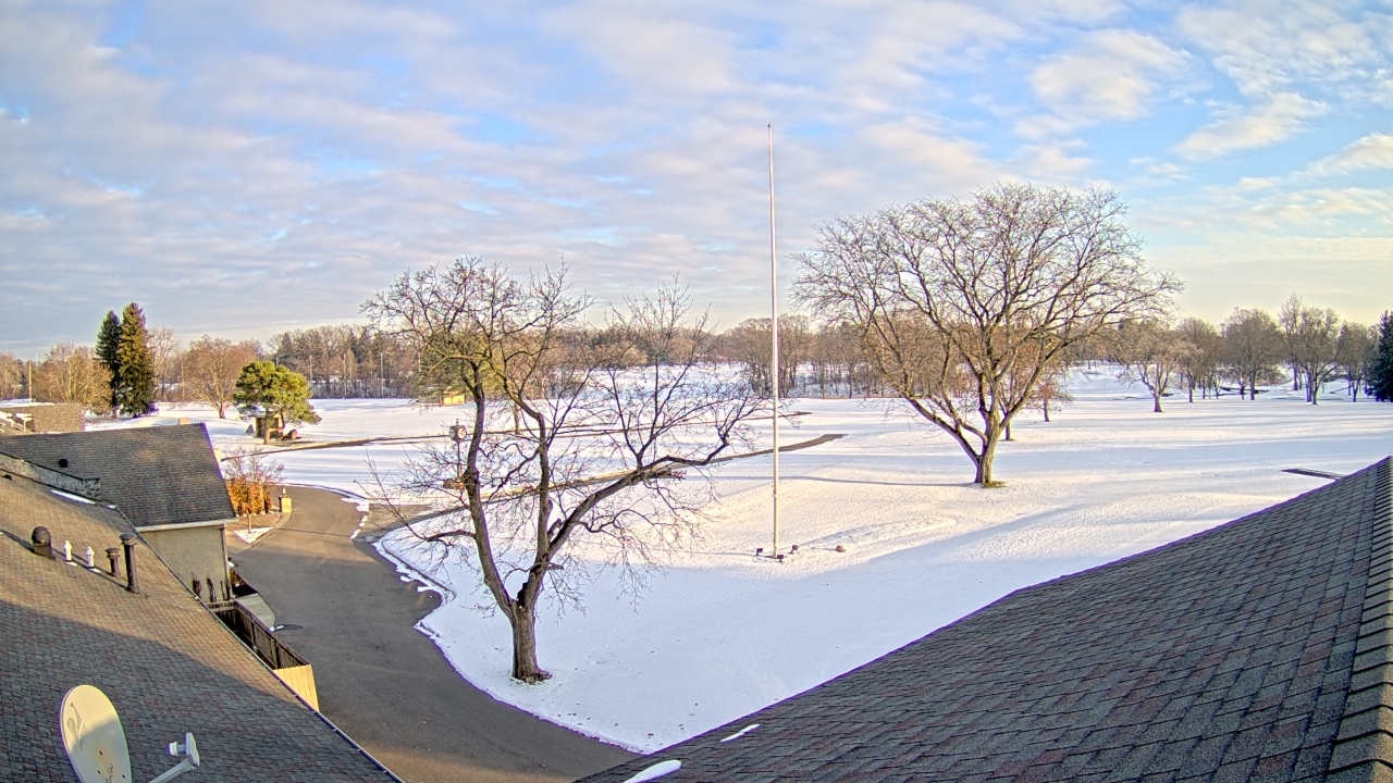 Thumbnail for current weather camera view from Highland Meadows Golf Club in Sylvania, Ohio
