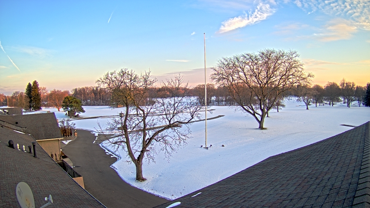 Thumbnail for current weather camera view from Highland Meadows Golf Club in Sylvania, Ohio