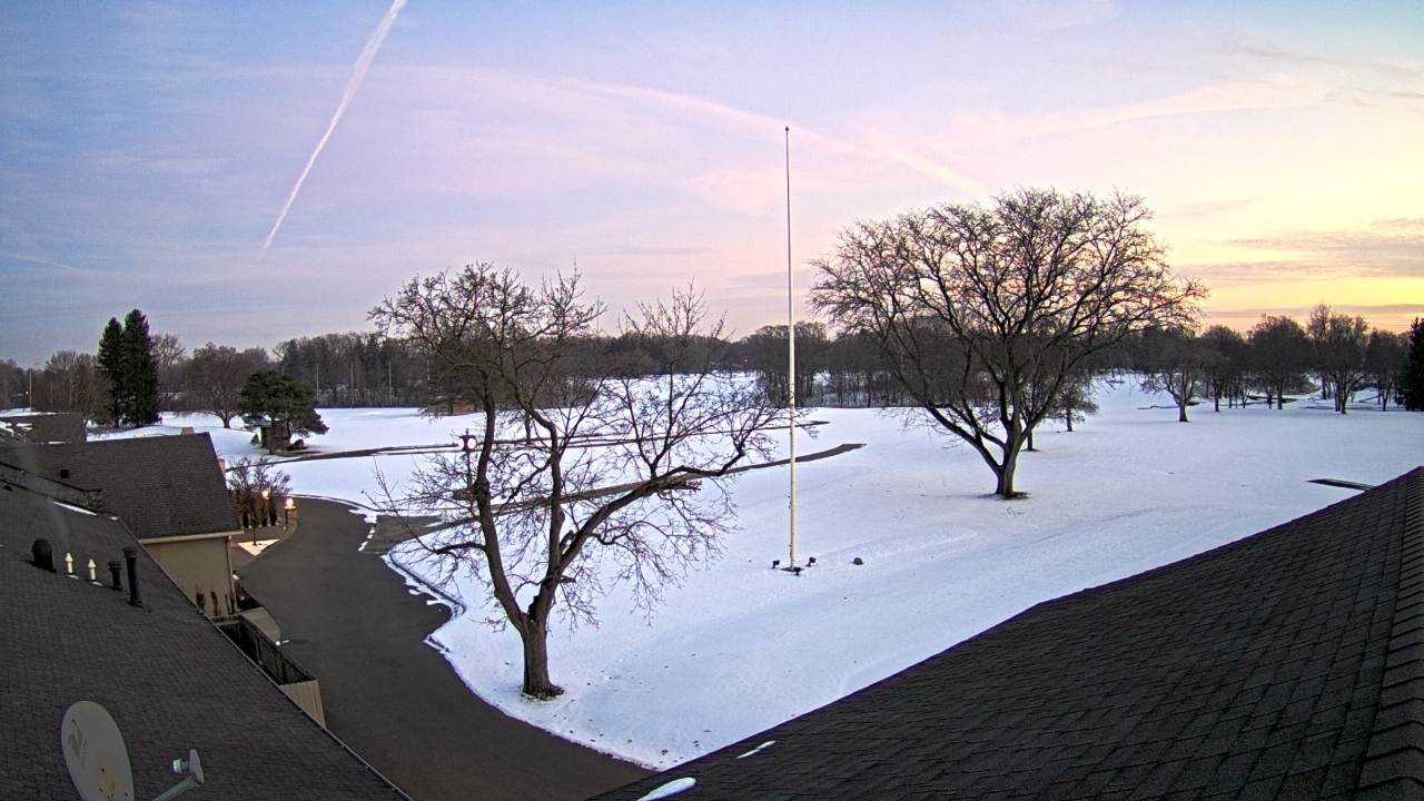 Thumbnail for current weather camera view from Highland Meadows Golf Club in Sylvania, Ohio