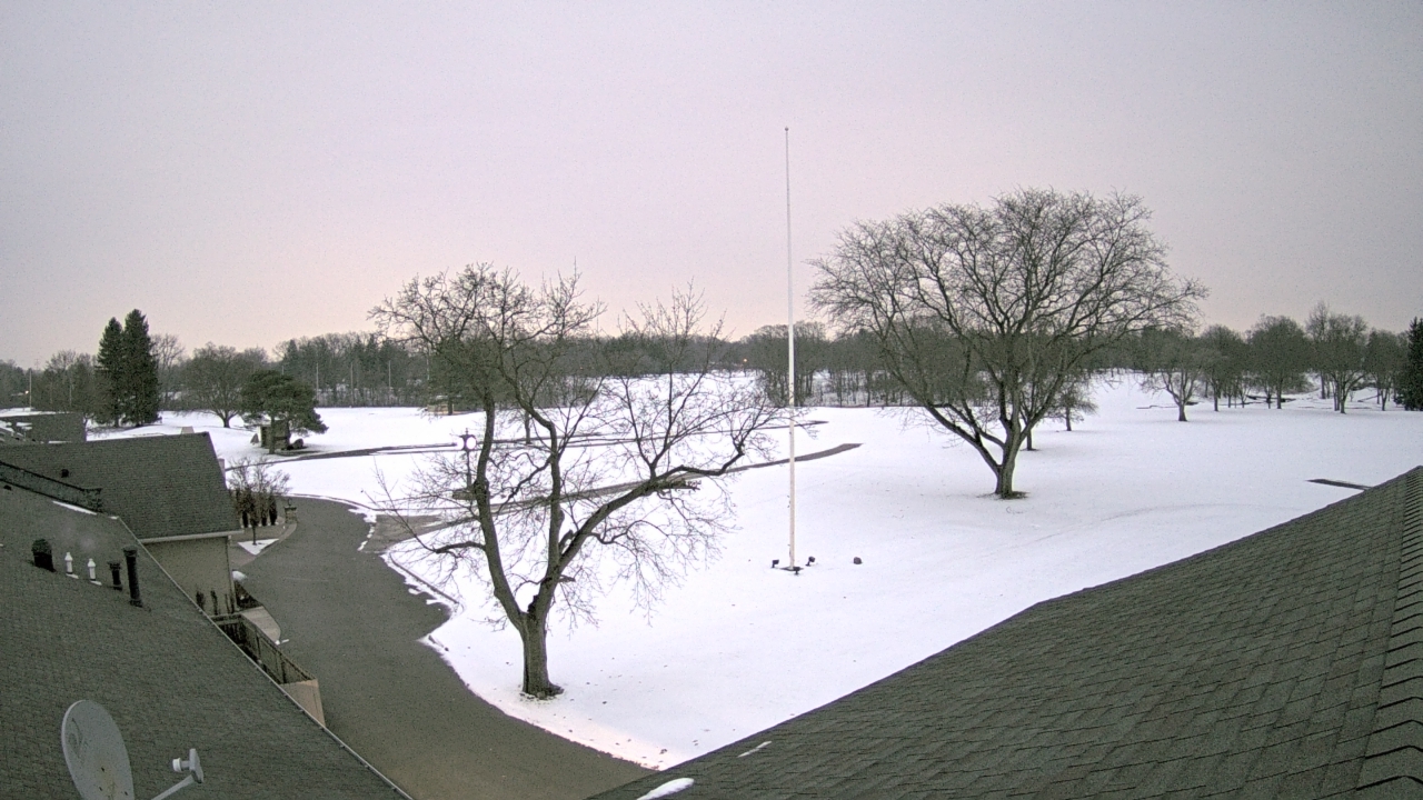 Thumbnail for current weather camera view from Highland Meadows Golf Club in Sylvania, Ohio