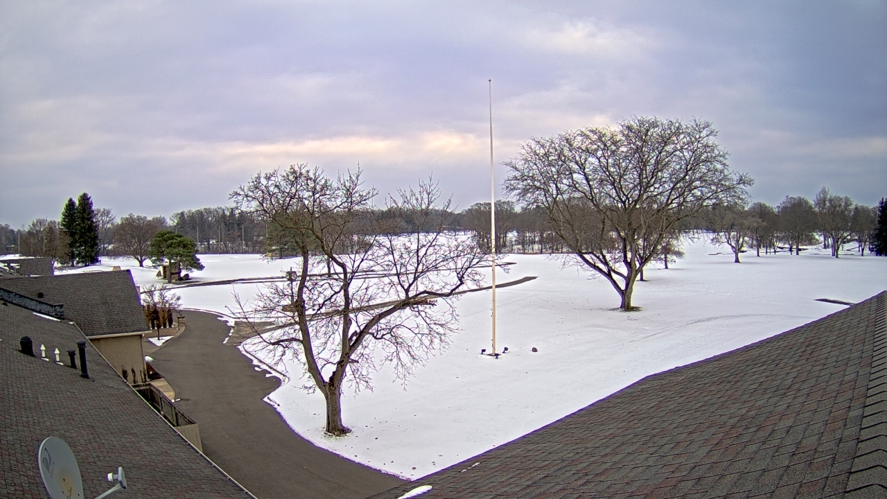 Thumbnail for current weather camera view from Highland Meadows Golf Club in Sylvania, Ohio