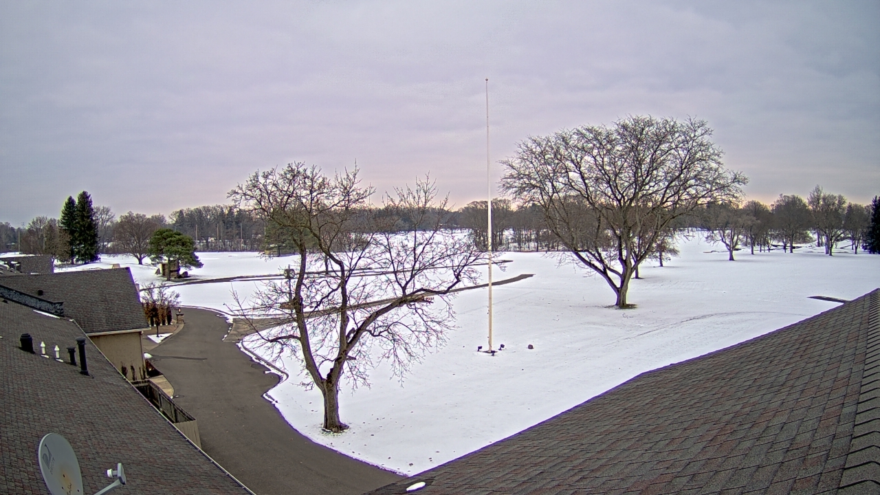 Thumbnail for current weather camera view from Highland Meadows Golf Club in Sylvania, Ohio