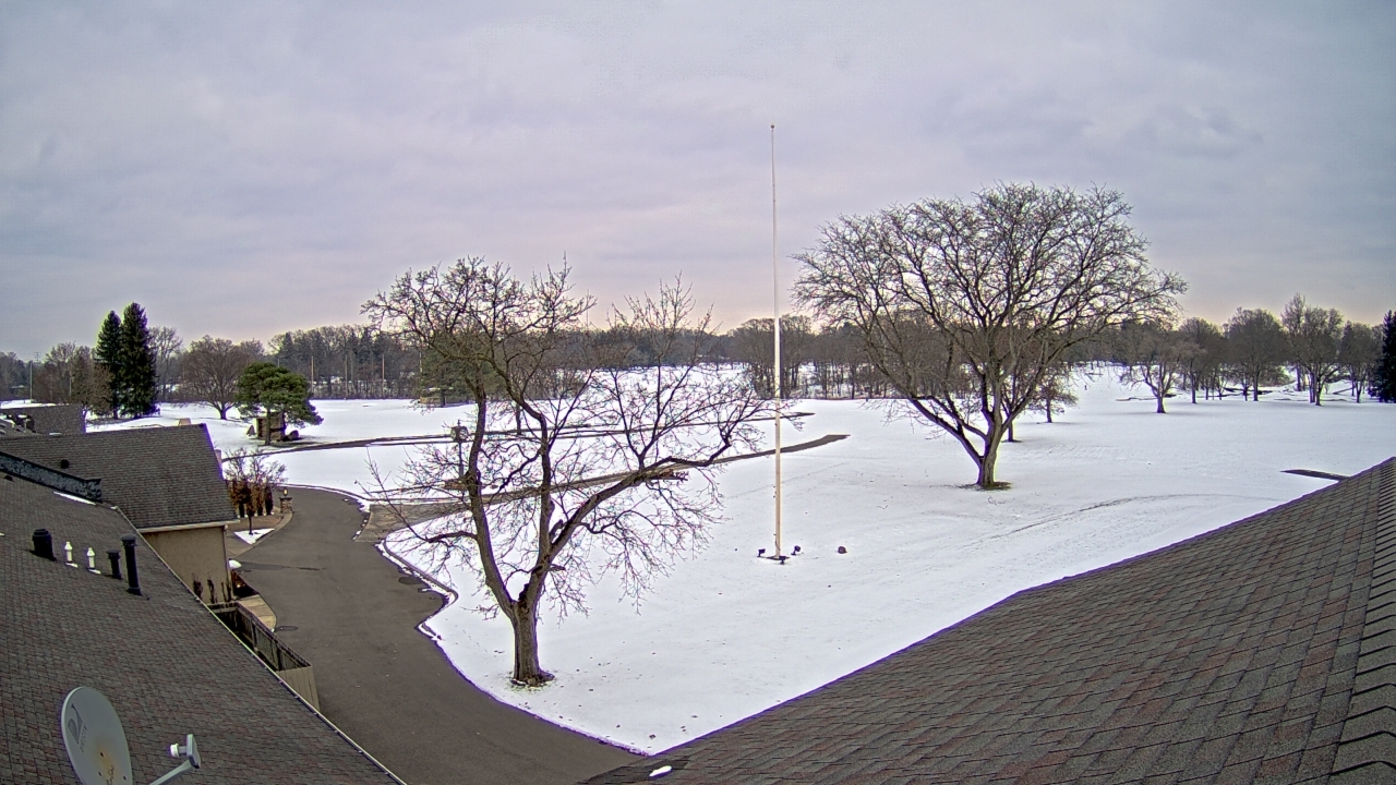 Thumbnail for current weather camera view from Highland Meadows Golf Club in Sylvania, Ohio