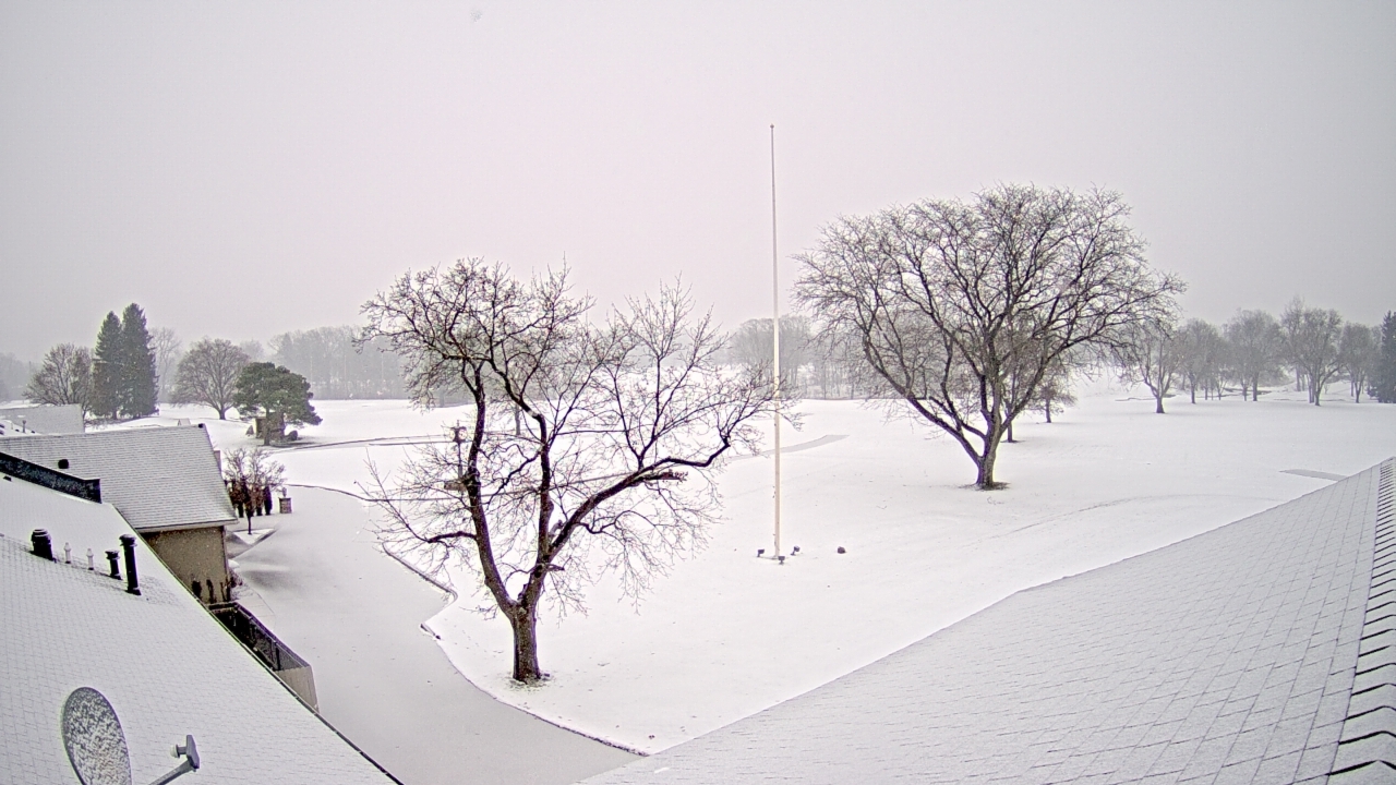 Thumbnail for current weather camera view from Highland Meadows Golf Club in Sylvania, Ohio