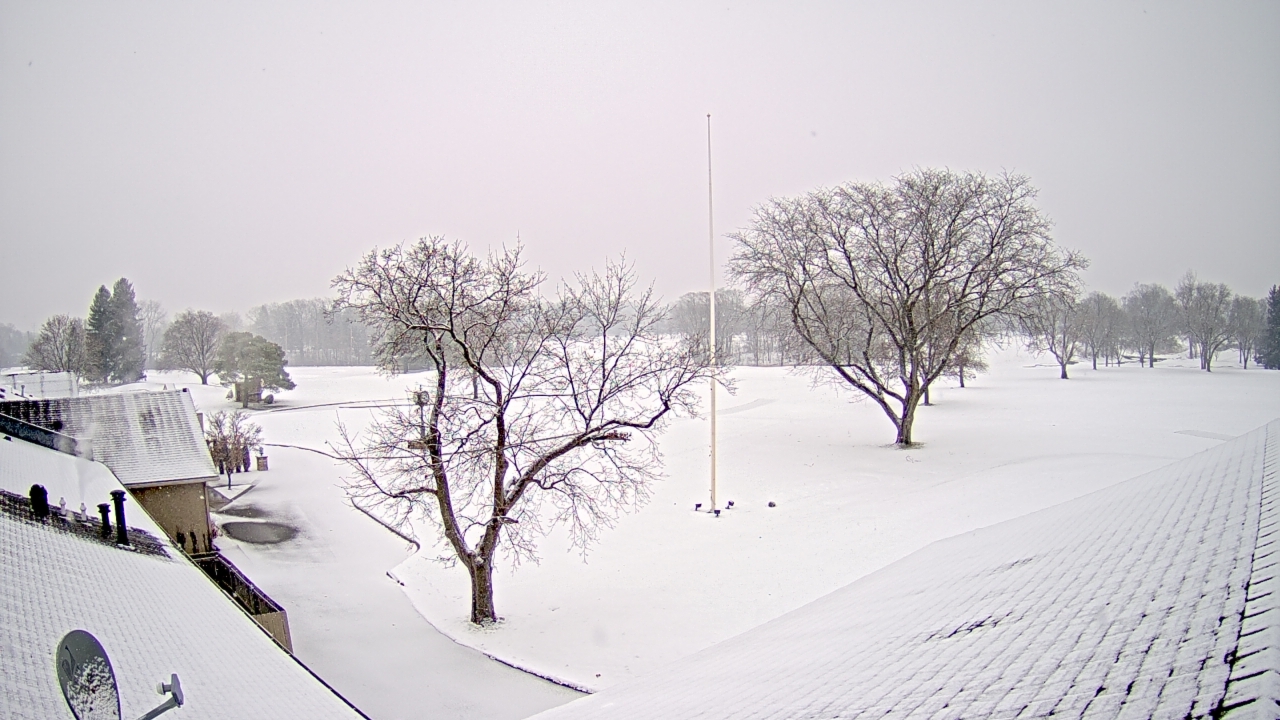 Thumbnail for current weather camera view from Highland Meadows Golf Club in Sylvania, Ohio