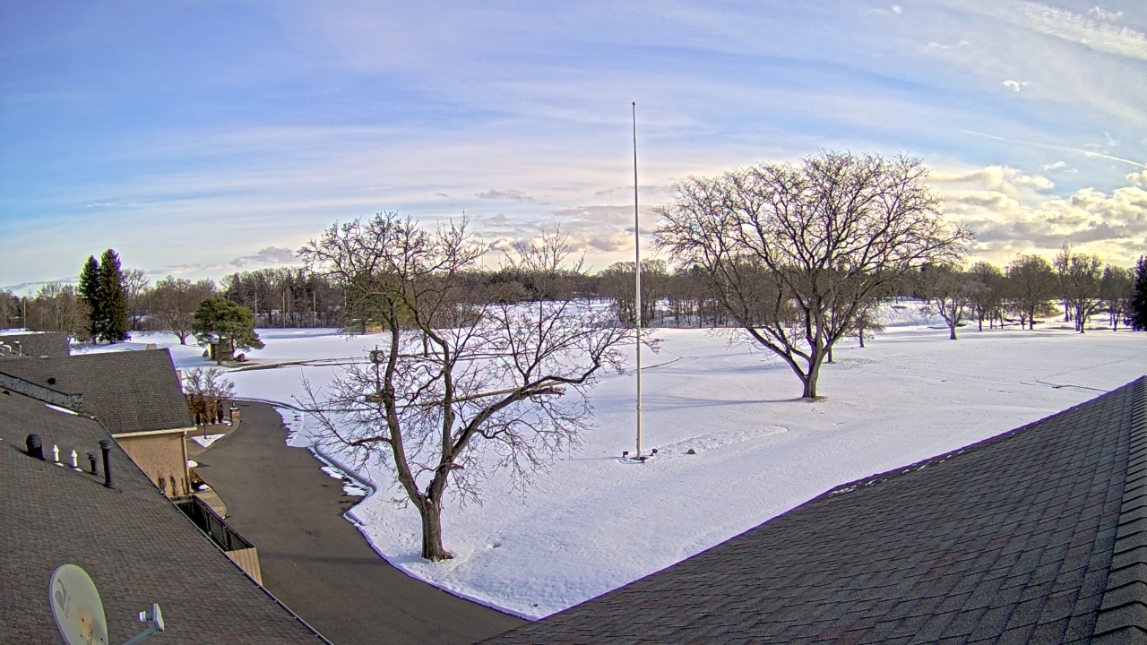 Thumbnail for current weather camera view from Highland Meadows Golf Club in Sylvania, Ohio