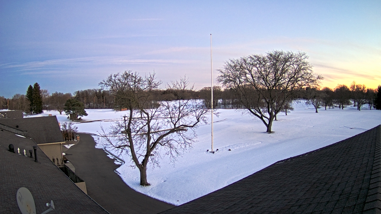 Thumbnail for current weather camera view from Highland Meadows Golf Club in Sylvania, Ohio