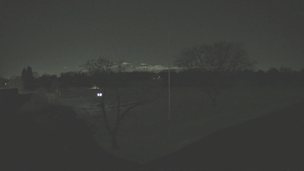 Thumbnail for current weather camera view from Highland Meadows Golf Club in Sylvania, Ohio