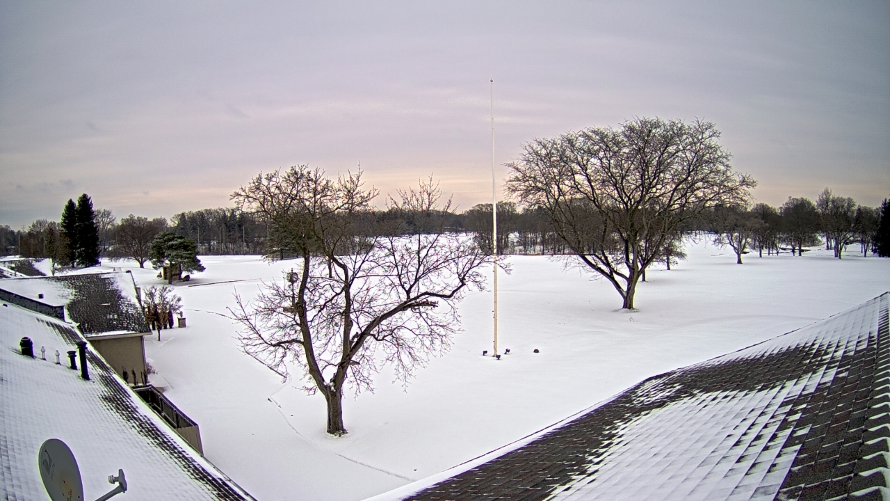 Thumbnail for current weather camera view from Highland Meadows Golf Club in Sylvania, Ohio