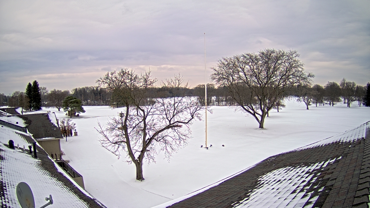 Thumbnail for current weather camera view from Highland Meadows Golf Club in Sylvania, Ohio