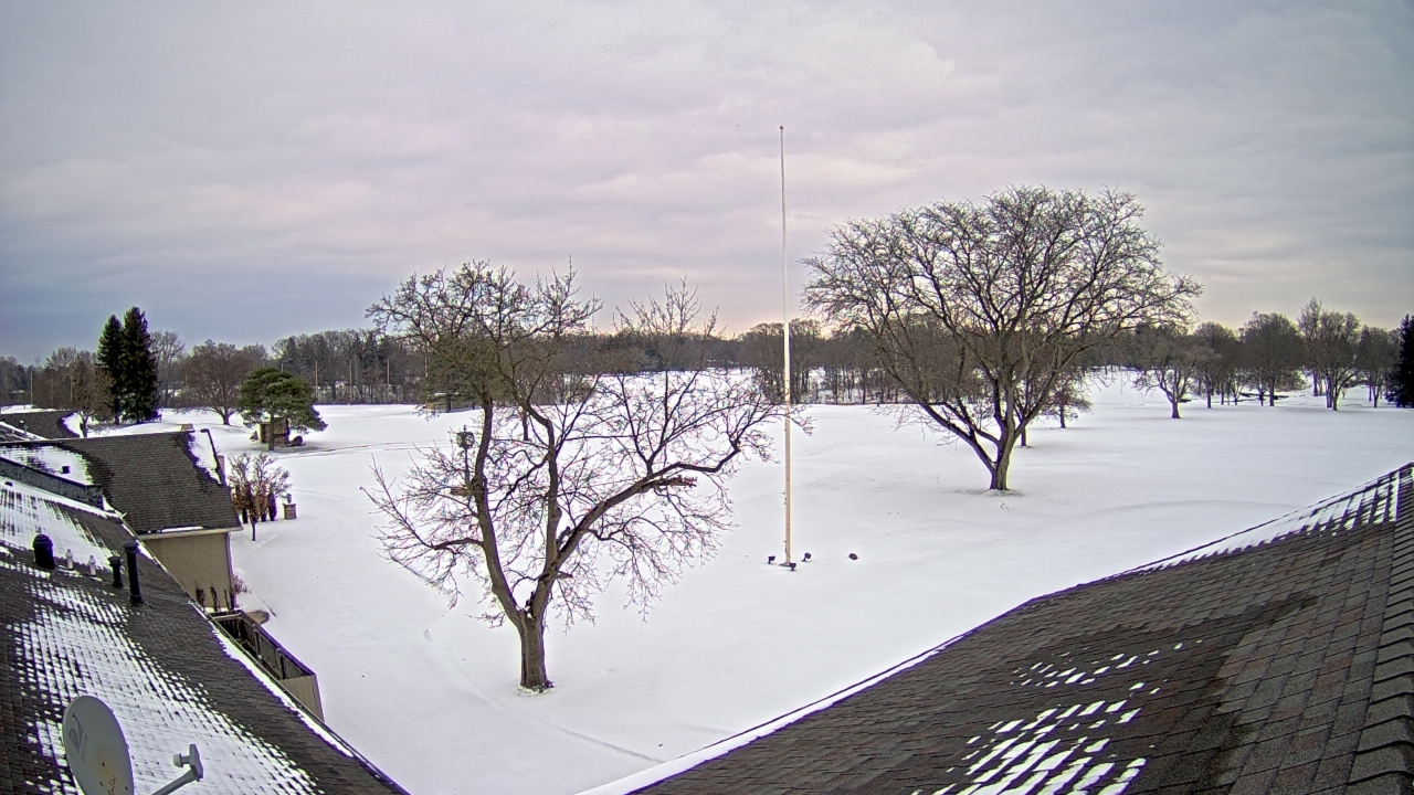 Thumbnail for current weather camera view from Highland Meadows Golf Club in Sylvania, Ohio