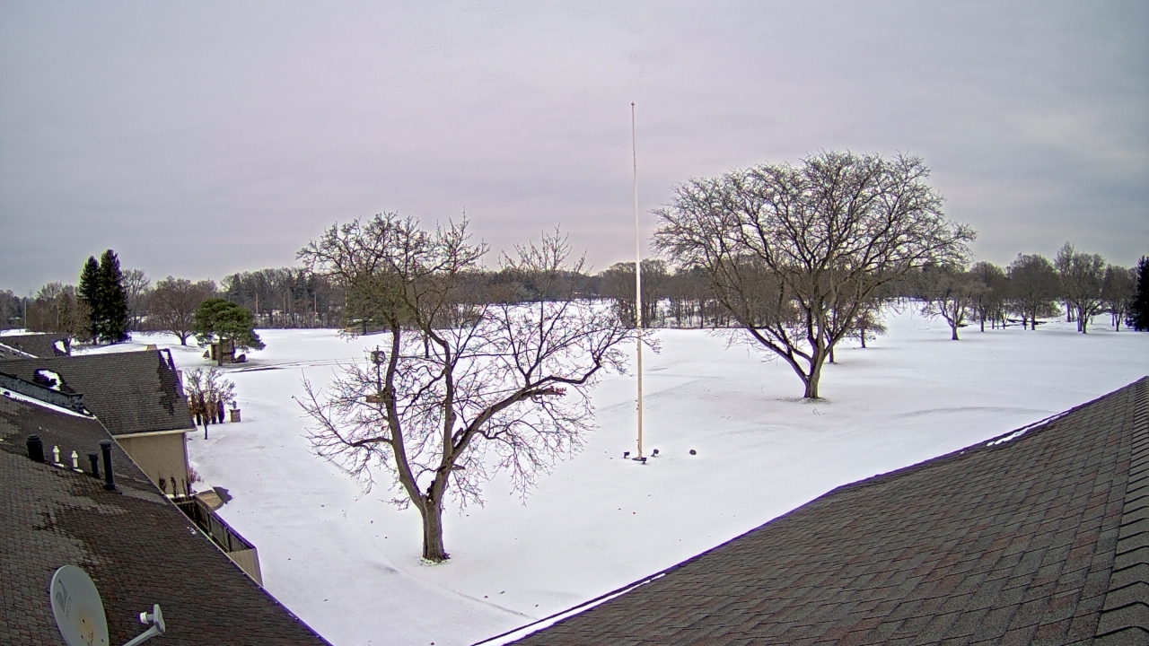 Thumbnail for current weather camera view from Highland Meadows Golf Club in Sylvania, Ohio