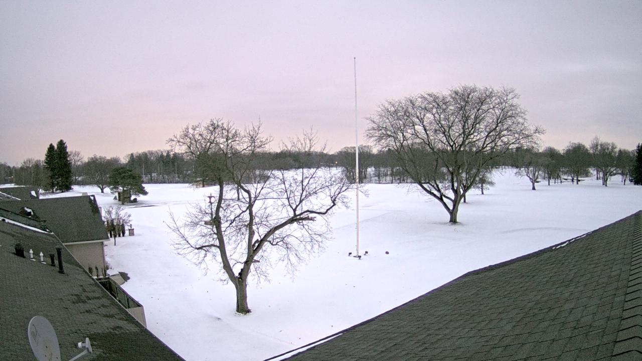 Thumbnail for current weather camera view from Highland Meadows Golf Club in Sylvania, Ohio