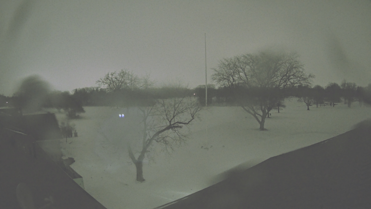Thumbnail for current weather camera view from Highland Meadows Golf Club in Sylvania, Ohio