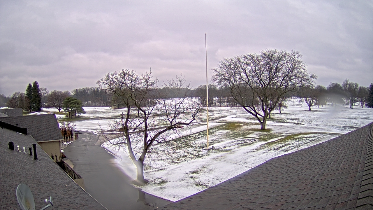 Thumbnail for current weather camera view from Highland Meadows Golf Club in Sylvania, Ohio
