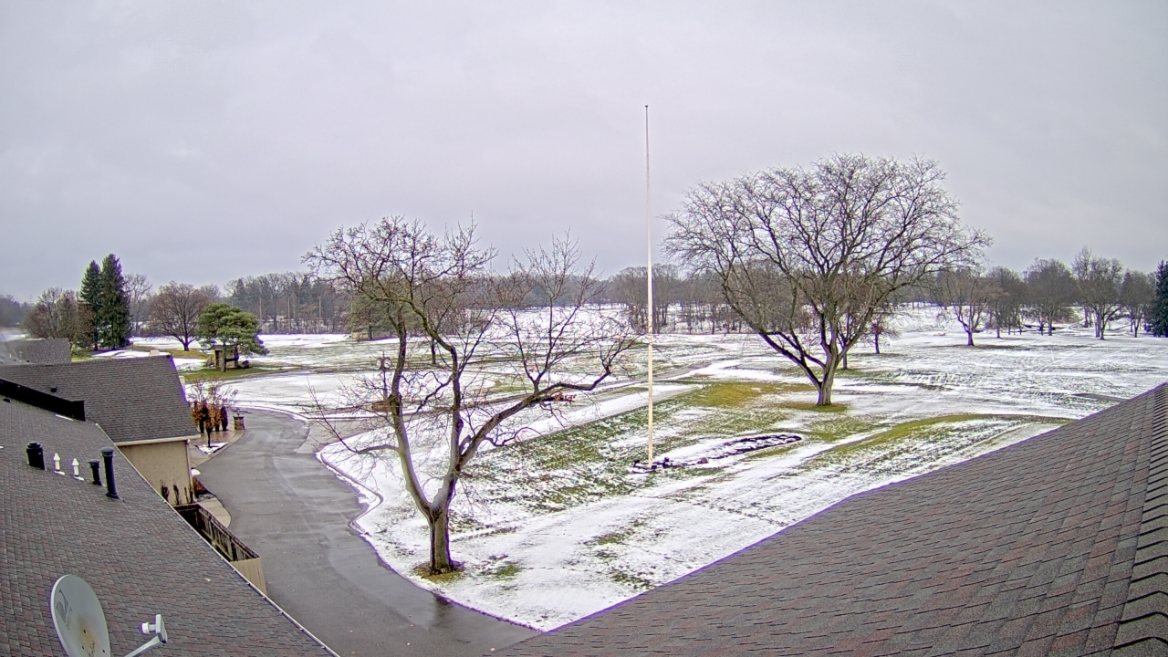 Thumbnail for current weather camera view from Highland Meadows Golf Club in Sylvania, Ohio