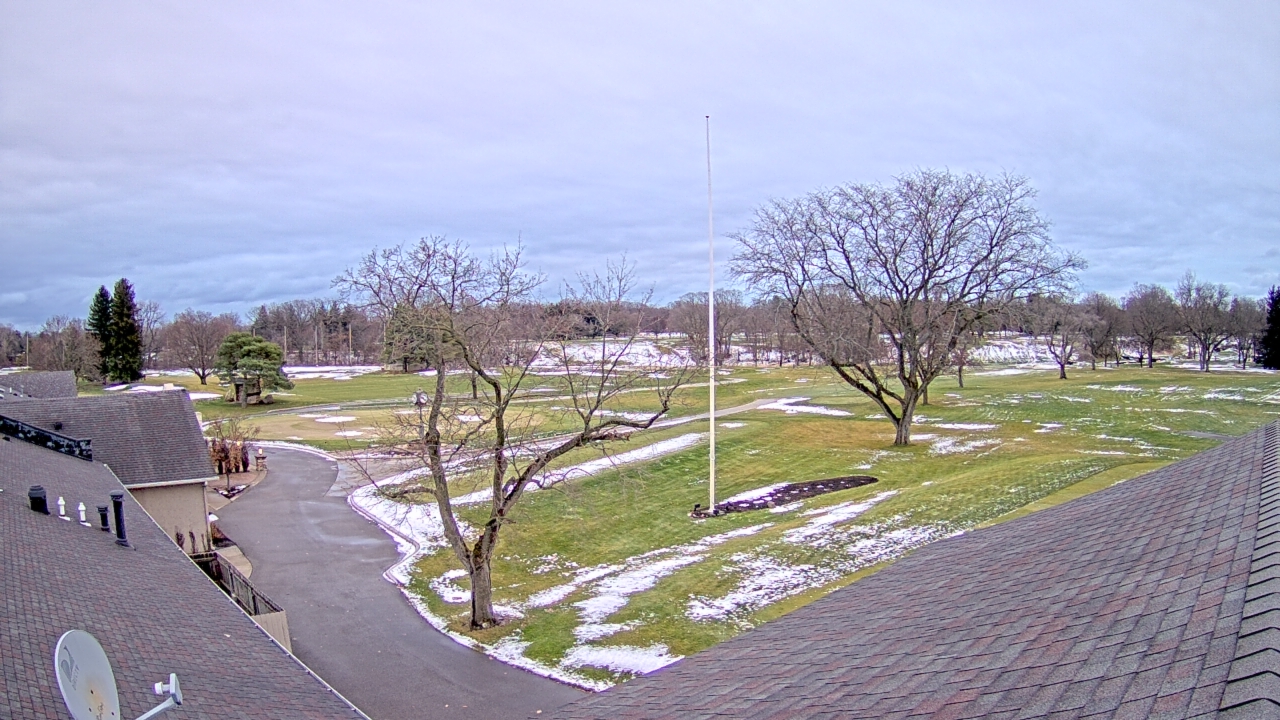 Thumbnail for current weather camera view from Highland Meadows Golf Club in Sylvania, Ohio