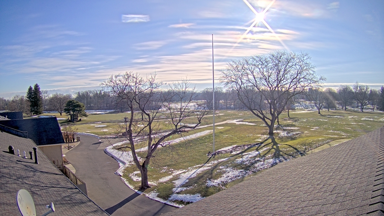 Thumbnail for current weather camera view from Highland Meadows Golf Club in Sylvania, Ohio