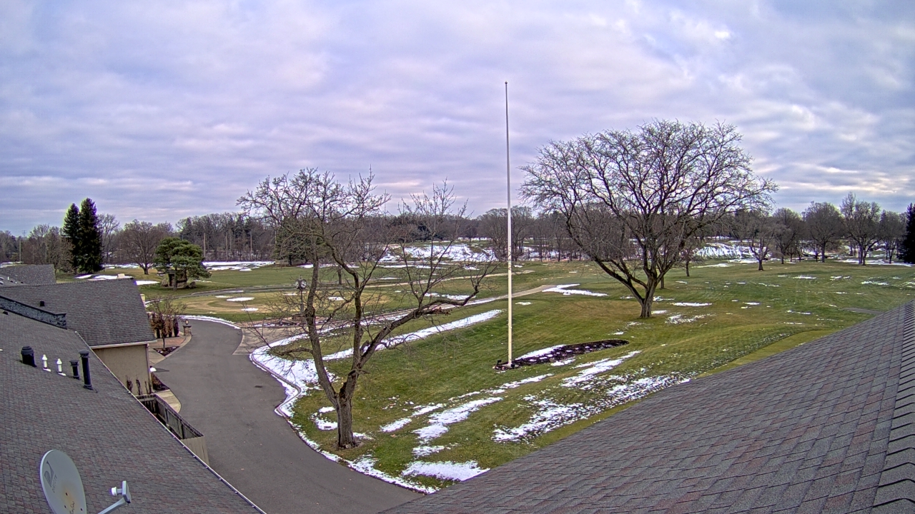 Thumbnail for current weather camera view from Highland Meadows Golf Club in Sylvania, Ohio