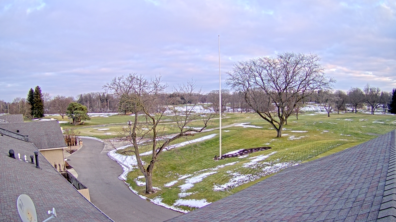 Thumbnail for current weather camera view from Highland Meadows Golf Club in Sylvania, Ohio