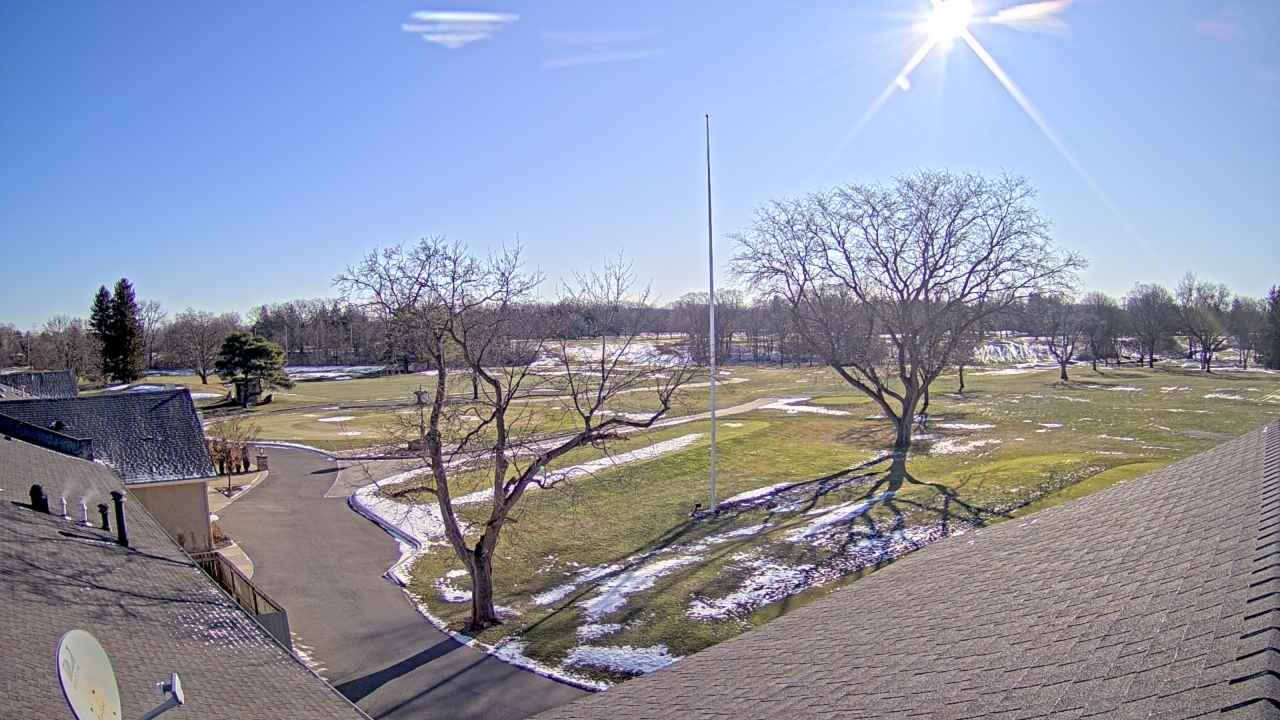 Thumbnail for current weather camera view from Highland Meadows Golf Club in Sylvania, Ohio