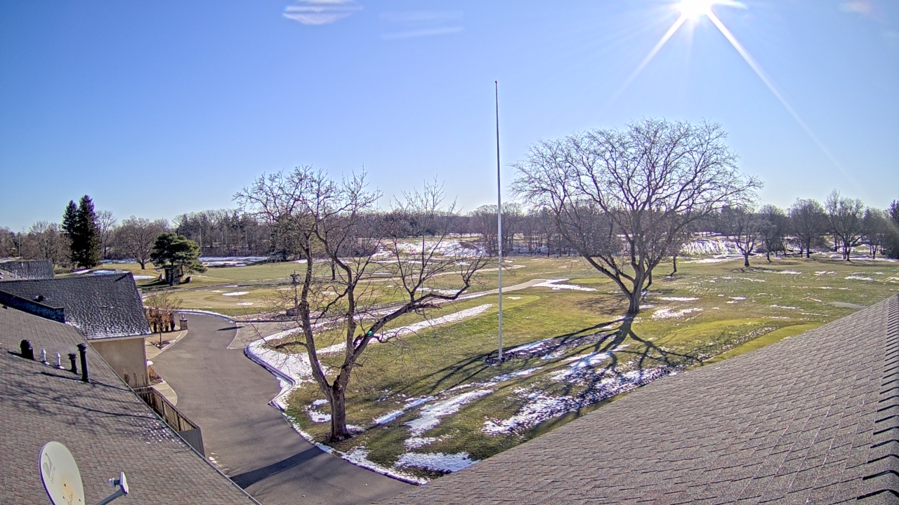 Thumbnail for current weather camera view from Highland Meadows Golf Club in Sylvania, Ohio