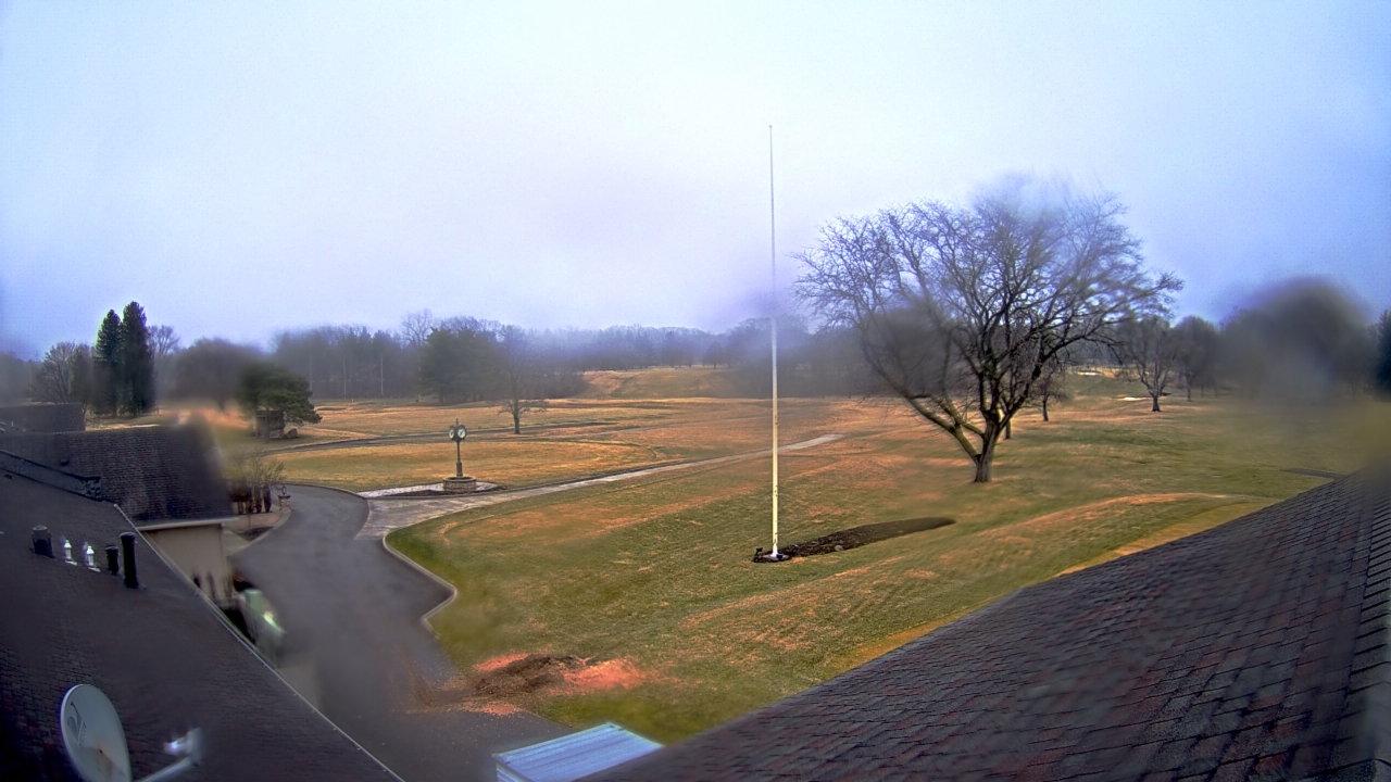 Thumbnail for current weather camera view from Highland Meadows Golf Club in Sylvania, Ohio