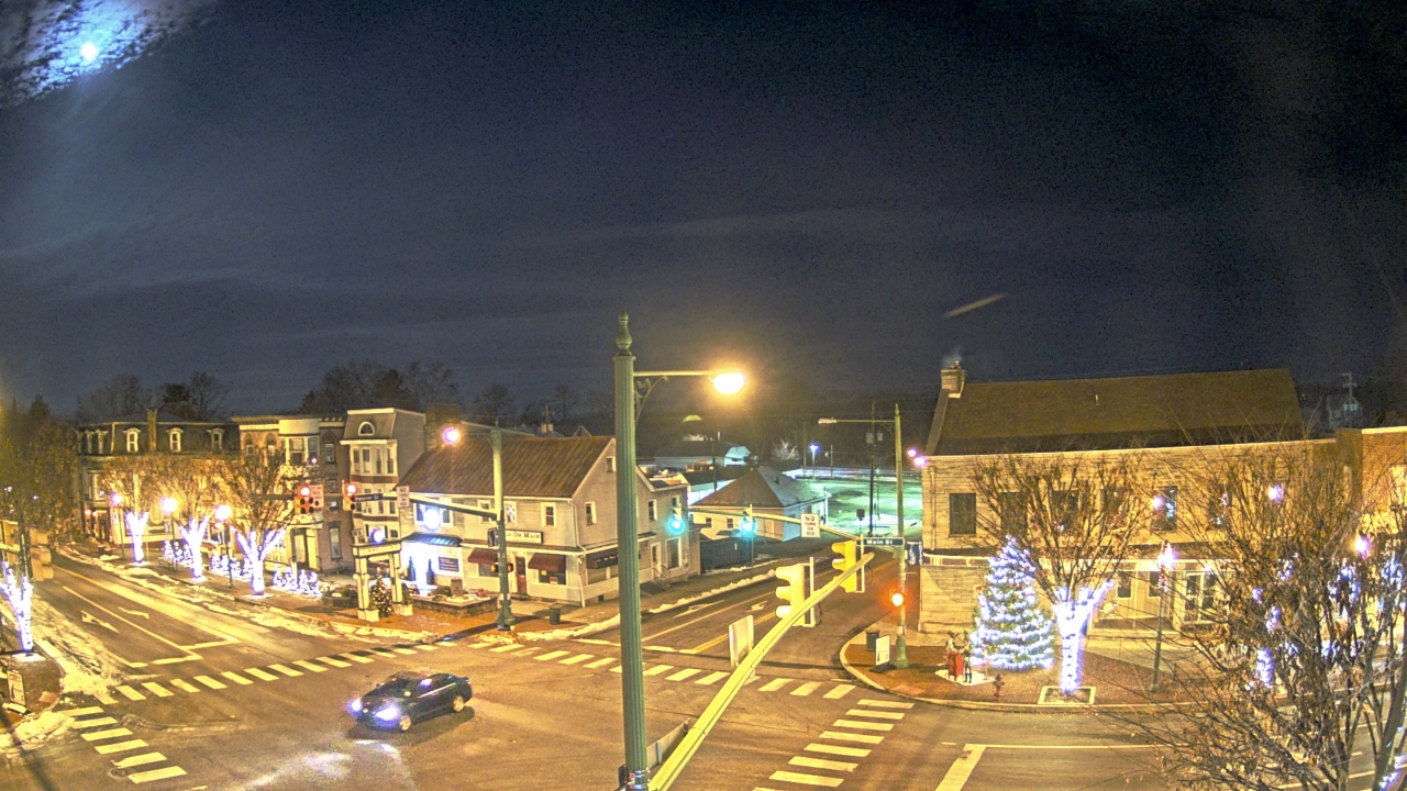 Thumbnail for current weather camera view from JoJos Pizza in Hummelstown, Pennsylvania