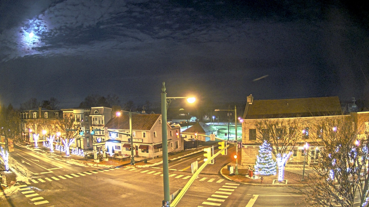Thumbnail for current weather camera view from JoJos Pizza in Hummelstown, Pennsylvania