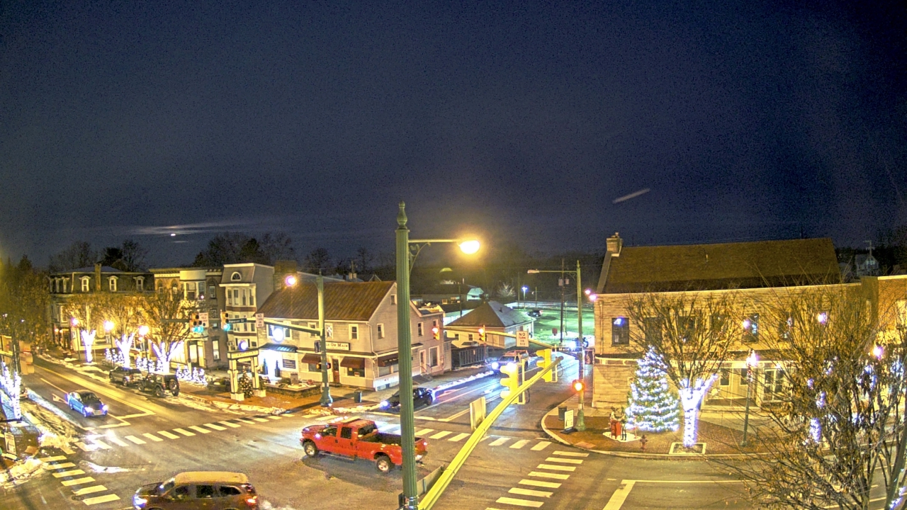 Thumbnail for current weather camera view from JoJos Pizza in Hummelstown, Pennsylvania