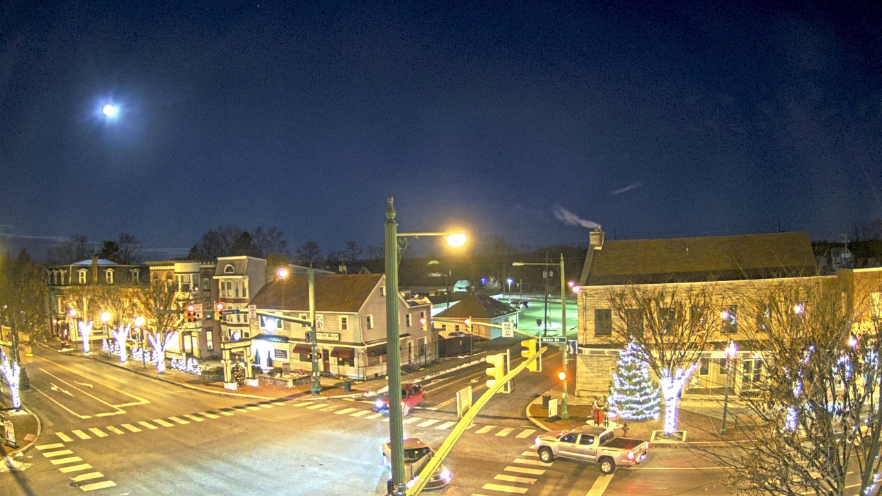 Thumbnail for current weather camera view from JoJos Pizza in Hummelstown, Pennsylvania