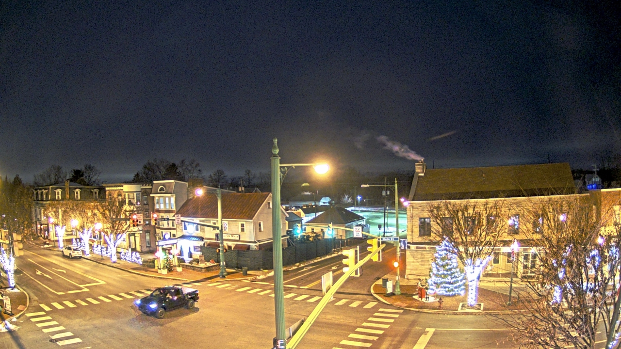 Thumbnail for current weather camera view from JoJos Pizza in Hummelstown, Pennsylvania