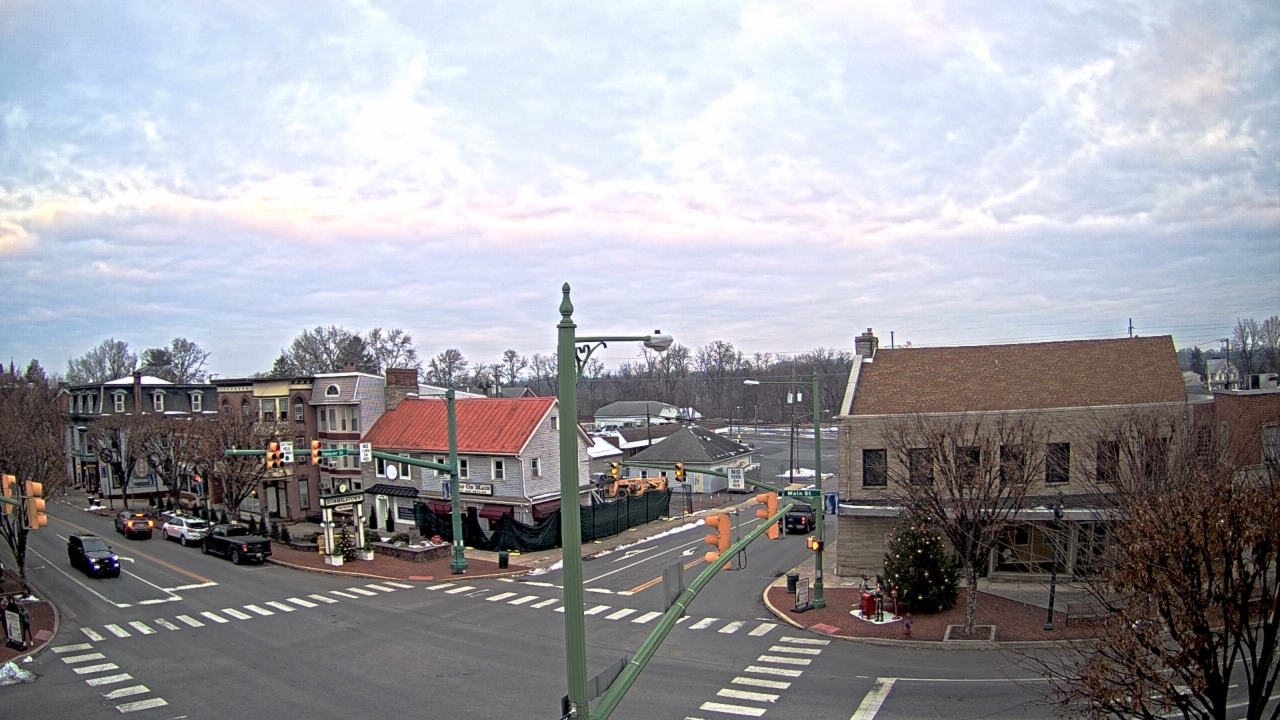 Thumbnail for current weather camera view from JoJos Pizza in Hummelstown, Pennsylvania