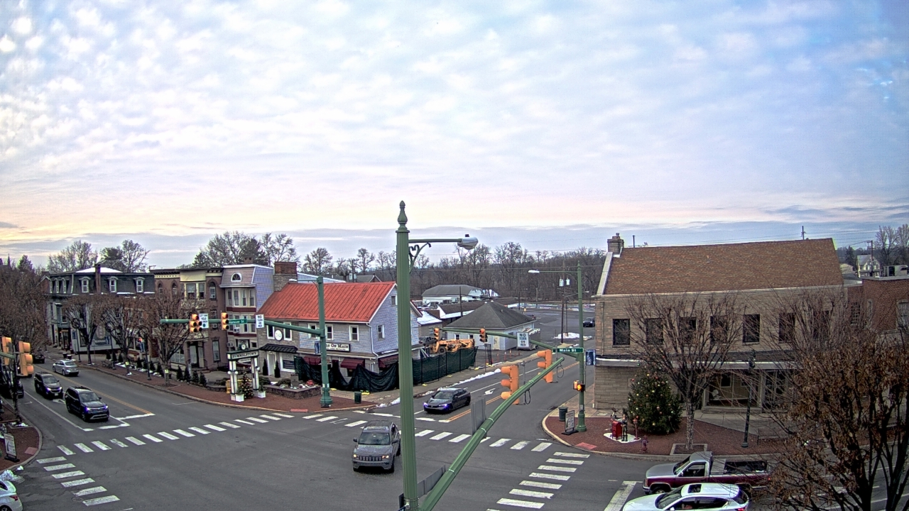 Thumbnail for current weather camera view from JoJos Pizza in Hummelstown, Pennsylvania