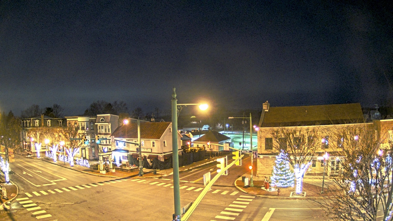 Thumbnail for current weather camera view from JoJos Pizza in Hummelstown, Pennsylvania