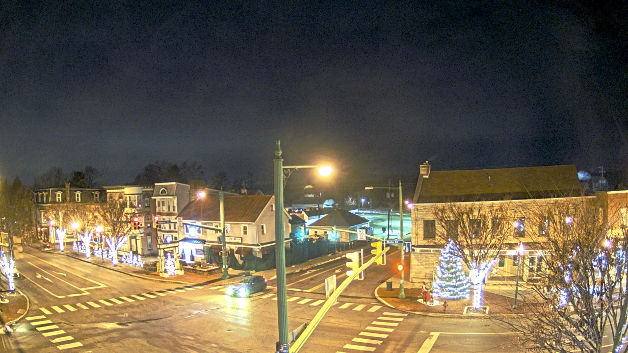 Thumbnail for current weather camera view from JoJos Pizza in Hummelstown, Pennsylvania