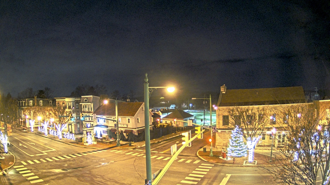 Thumbnail for current weather camera view from JoJos Pizza in Hummelstown, Pennsylvania