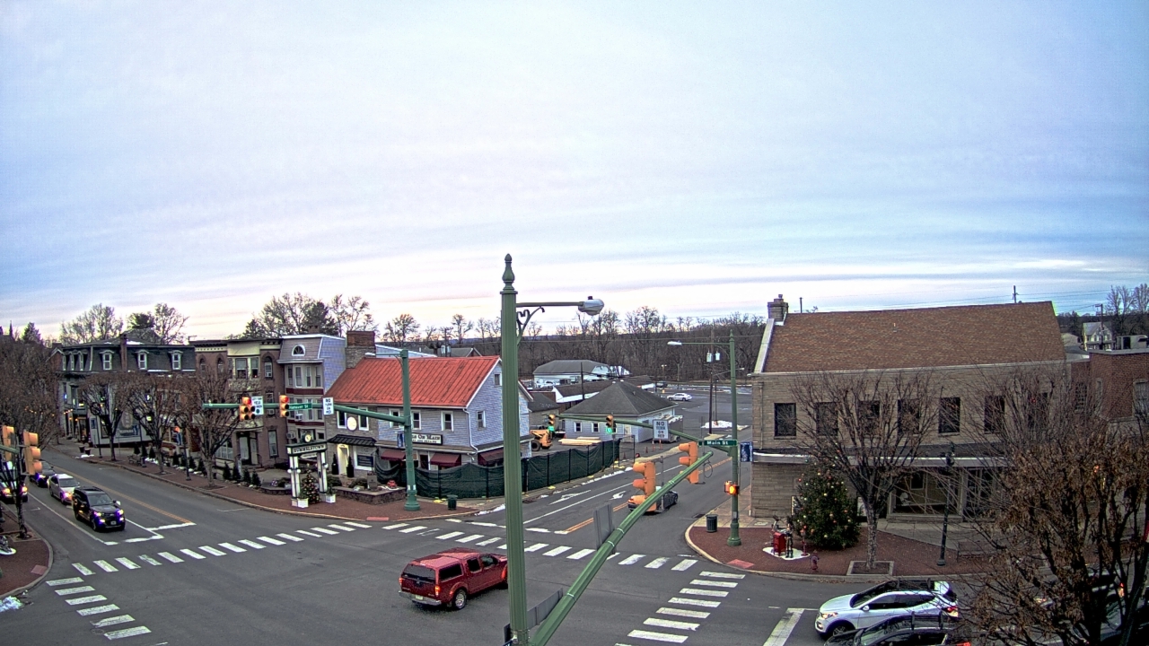 Thumbnail for current weather camera view from JoJos Pizza in Hummelstown, Pennsylvania