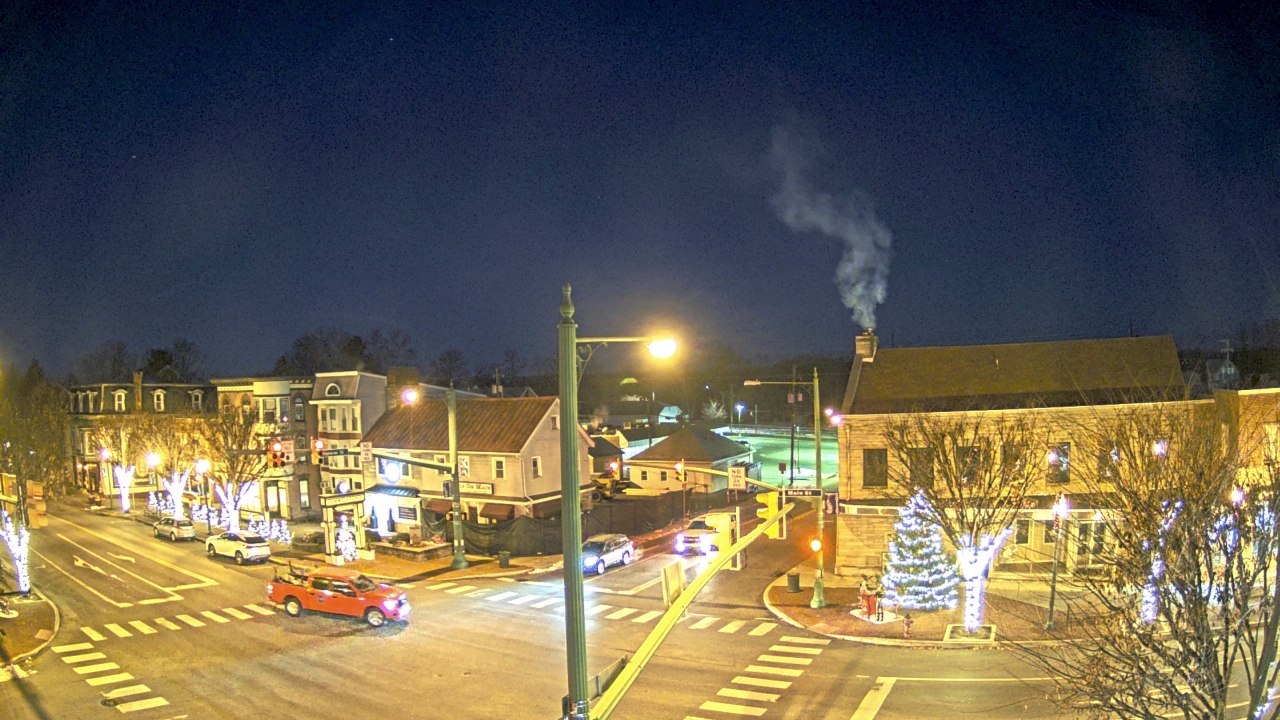 Thumbnail for current weather camera view from JoJos Pizza in Hummelstown, Pennsylvania