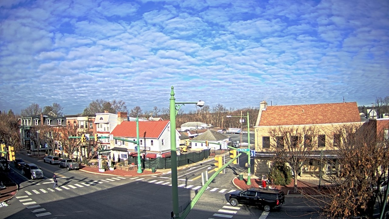 Thumbnail for current weather camera view from JoJos Pizza in Hummelstown, Pennsylvania
