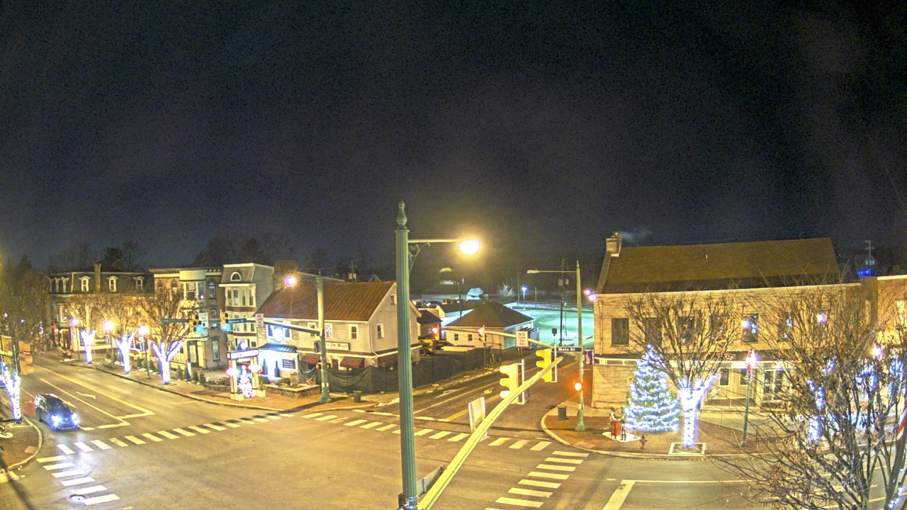 Thumbnail for current weather camera view from JoJos Pizza in Hummelstown, Pennsylvania