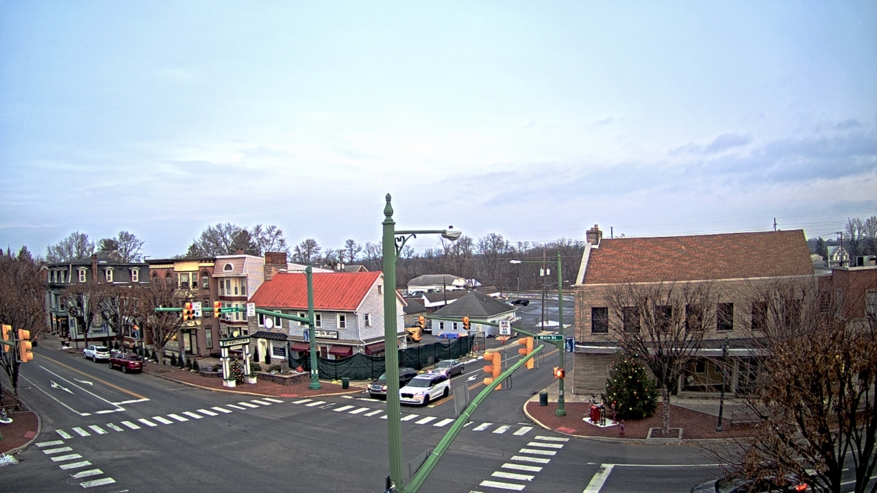 Thumbnail for current weather camera view from JoJos Pizza in Hummelstown, Pennsylvania